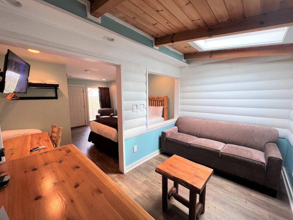 Mountain Top Inn and Resort - photo 39