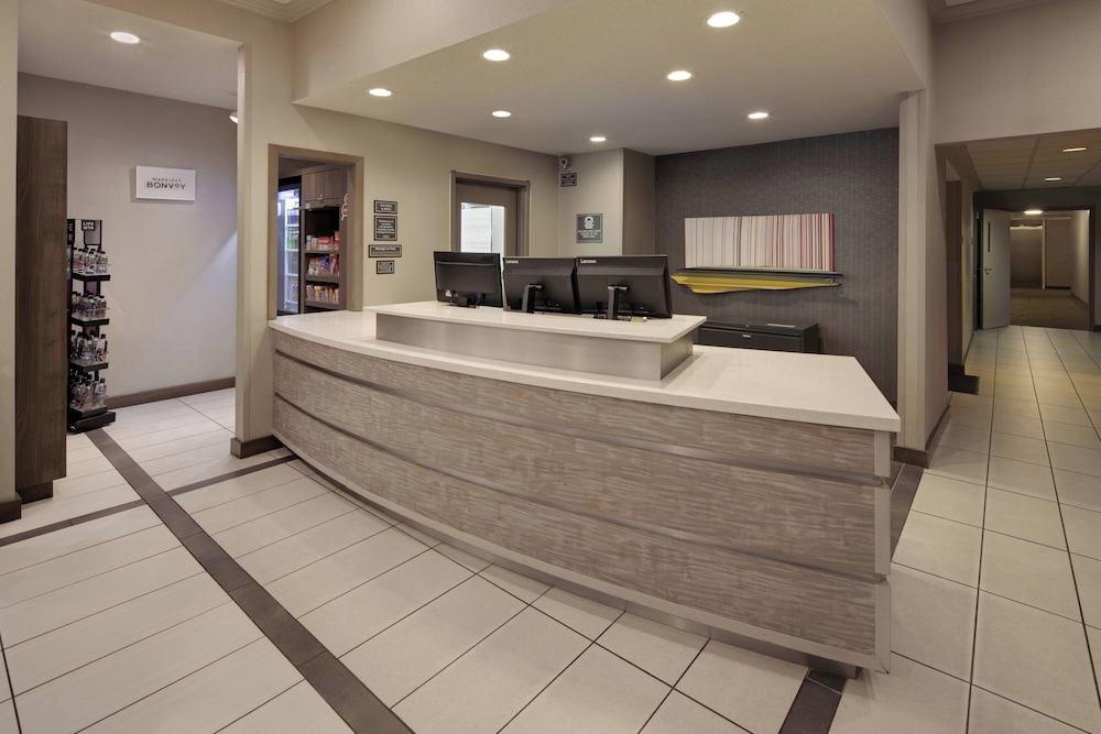 Residence Inn by Marriott Indianapolis Airport - photo 2