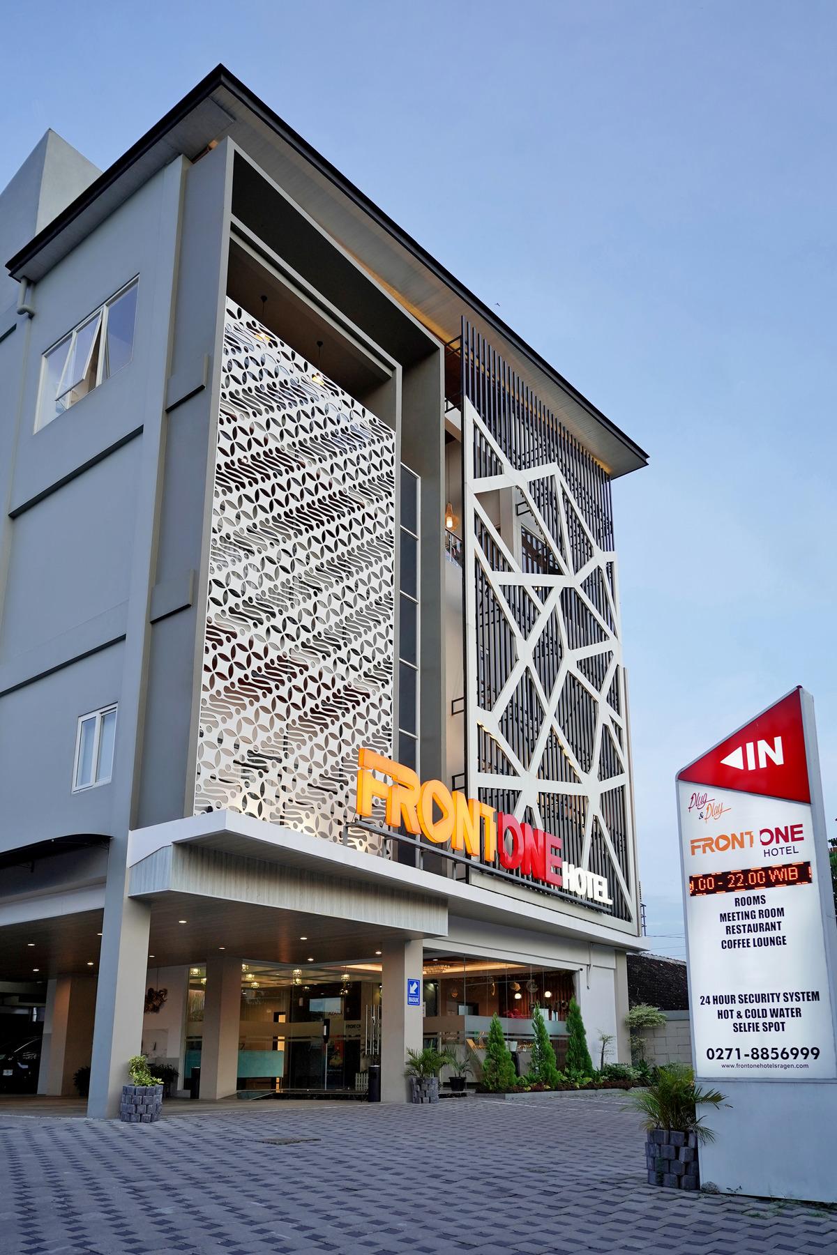 Front One Hotel Sragen — hotel in Sragen