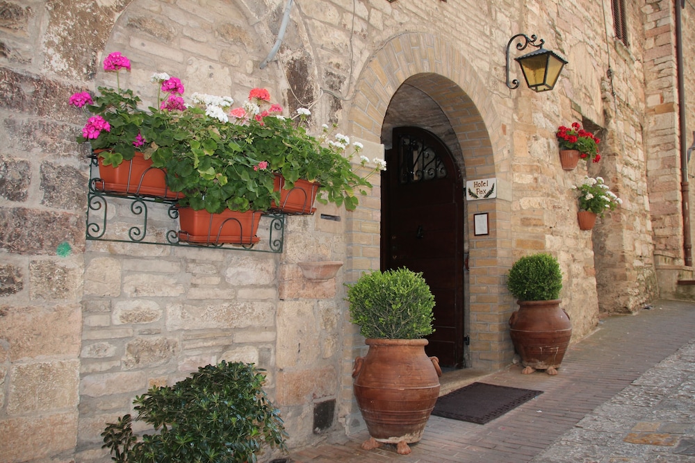 Hotel Pax - carbon neutral hotel in Assisi