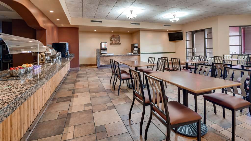 Best Western Plus Arroyo Roble Hotel & Creekside Villas - photo 5