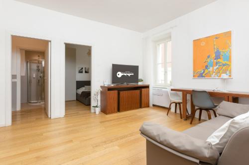 Apartments Trieste Centro I Belvedere 2 — 4-Star Luxury Hotel in Trieste, Italy