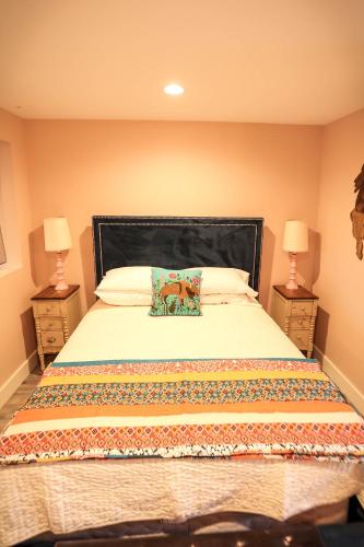 The Blue Buffalo Motel - photo 11