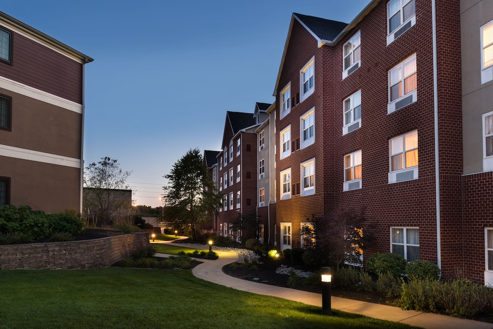 Holiday Inn Express St. Louis West O'Fallon by IHG - photo 69