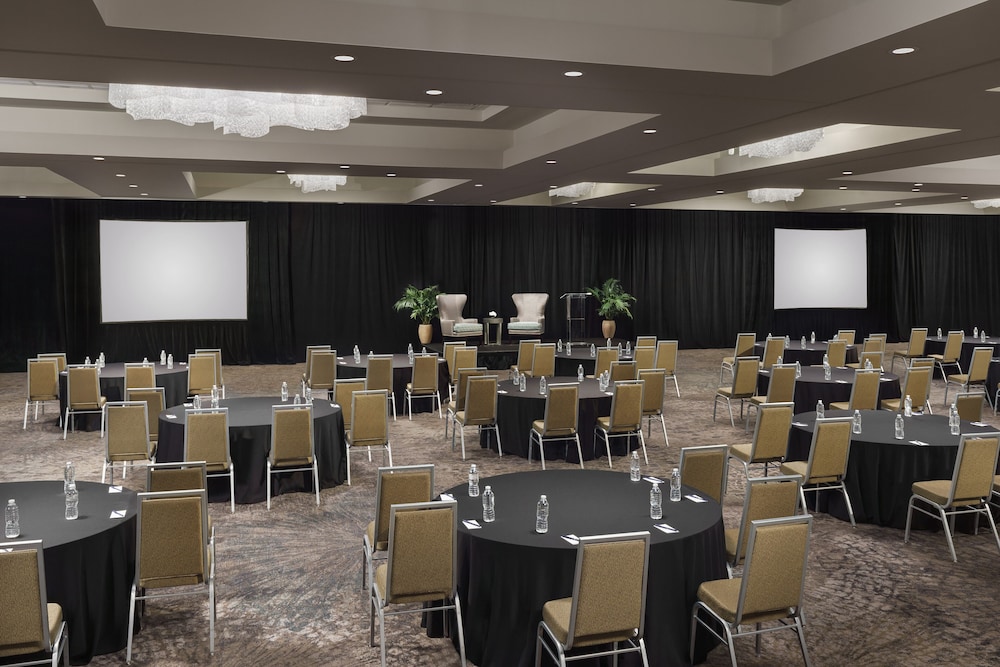 DoubleTree by Hilton Orlando Airport - photo 45