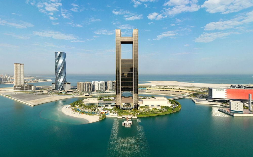 Four Seasons Hotel Bahrain Bay — 5-Star Luxury Hotel in Manama, Bahrain