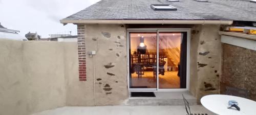 Le Refuge Des Geants - last minute hotel in Unknown City