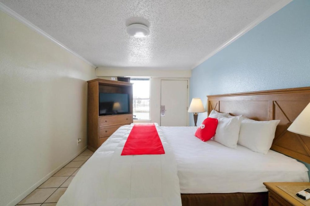 OYO Hotel Rockport Bay View - photo 26