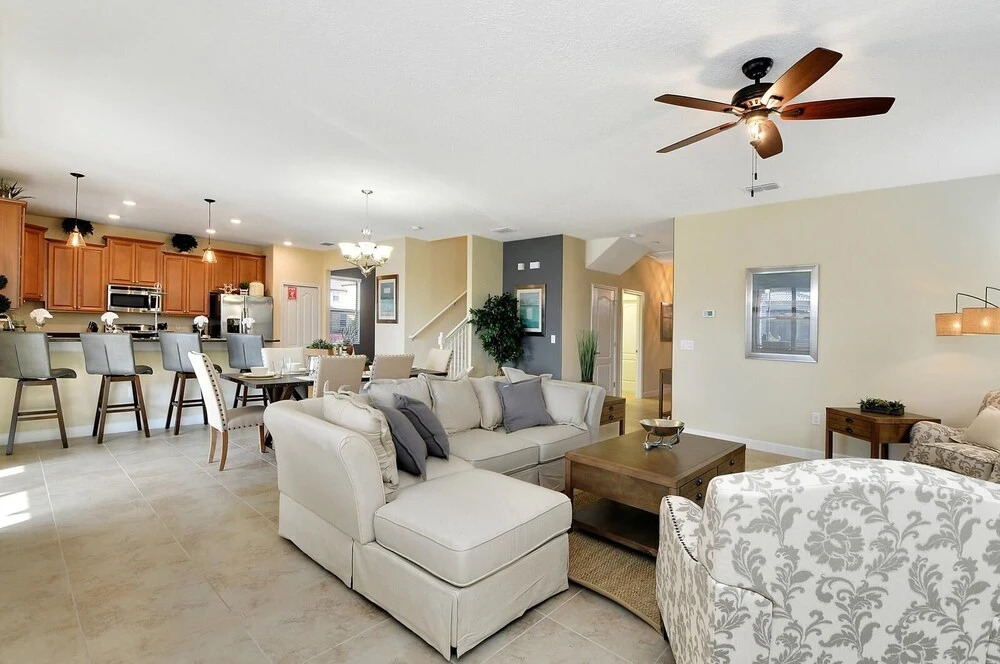 Beautifully decorated 6 beds at Champions Gate - photo 6