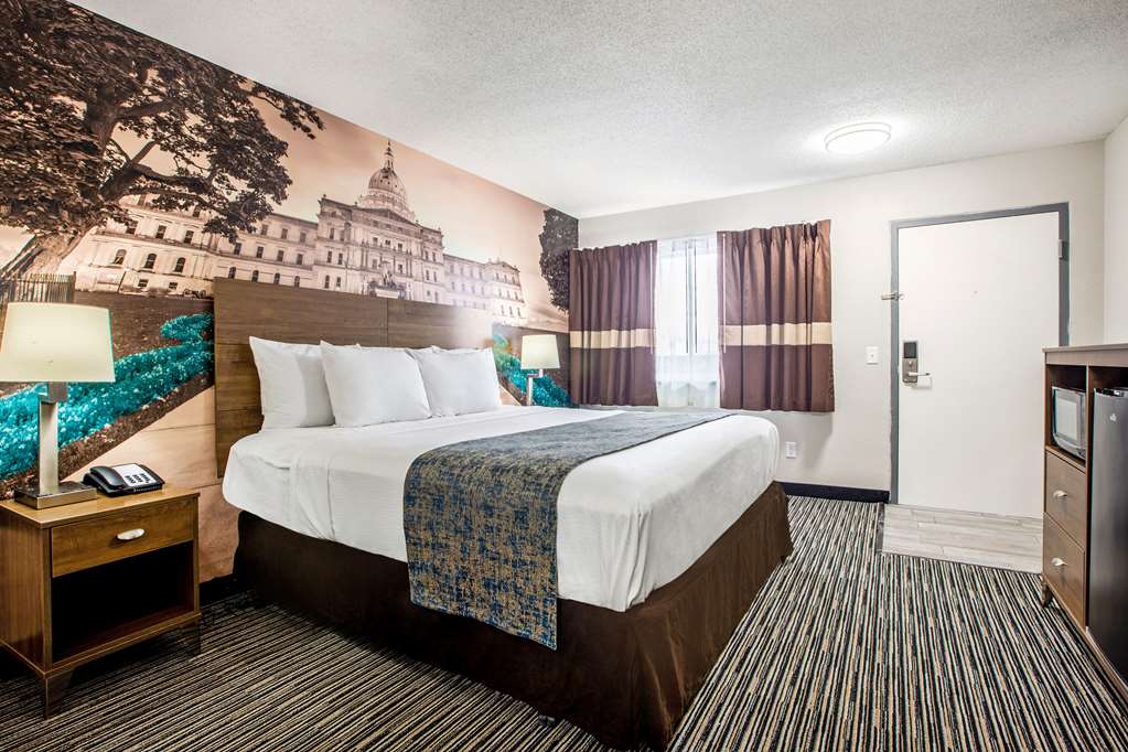 Clarion Pointe East Lansing University Area - photo 13