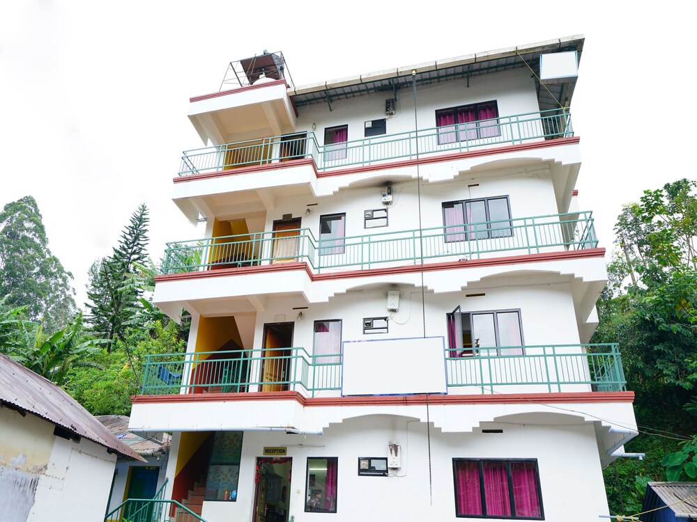 Oyo 15454 Ng Regency - last minute hotel in Munnar
