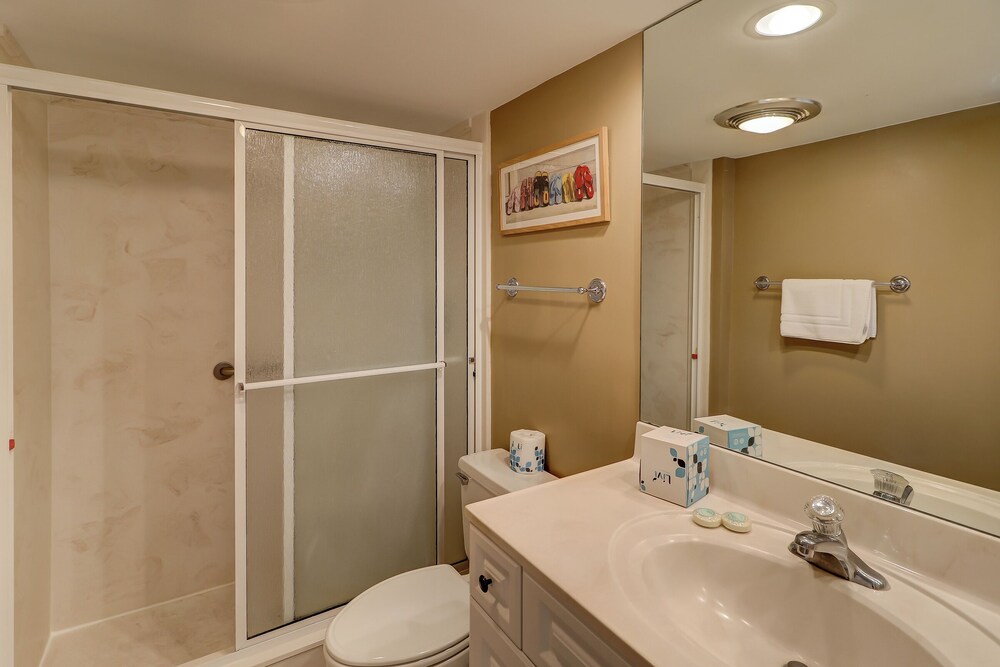 1252 Harbour Town Club at The Sea Pines Resort - photo 9