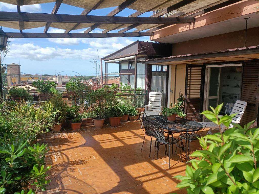 Big Terrace Grand House — 4-Star Luxury Hotel in Rome, Italy