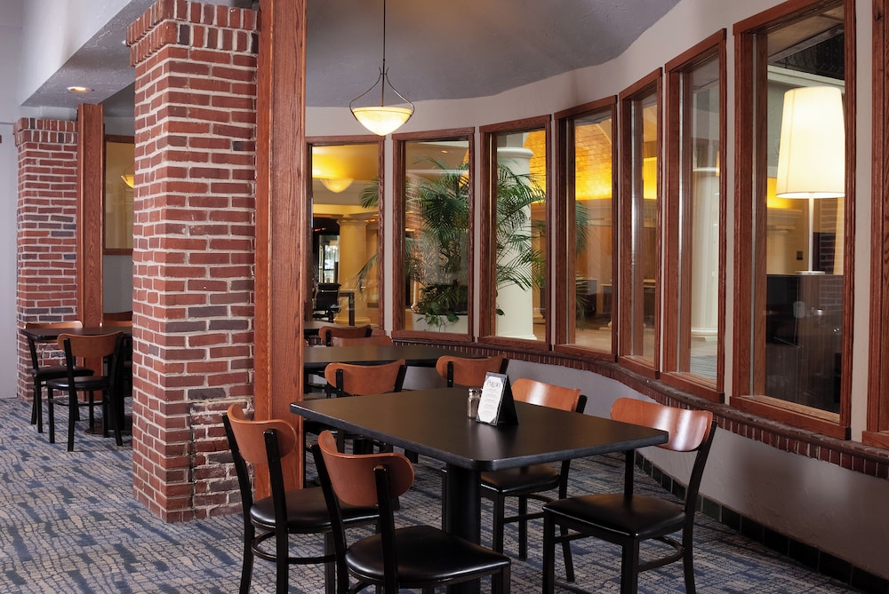 Hyatt Regency Green Bay - photo 43