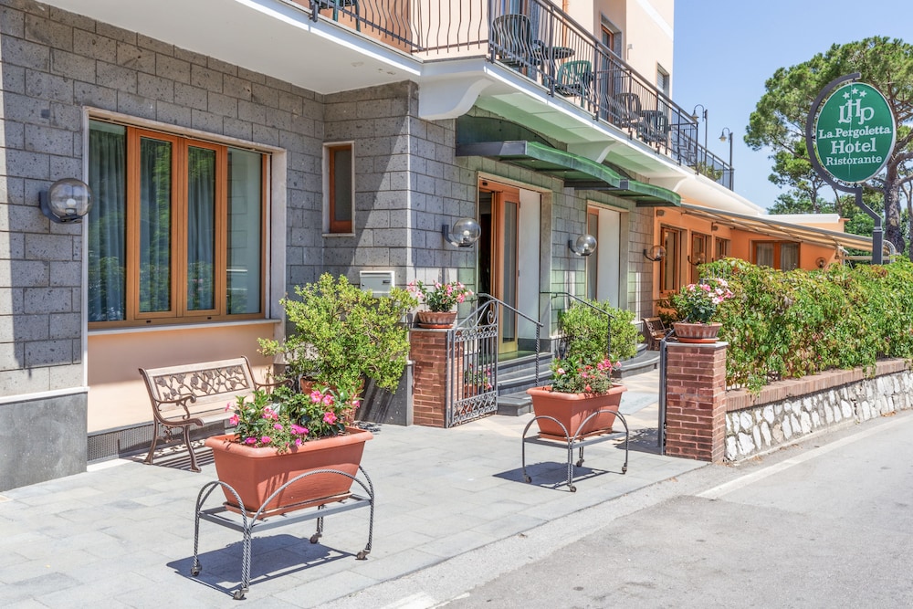 Hotel La Pergoletta in Massa Lubrense, Italy