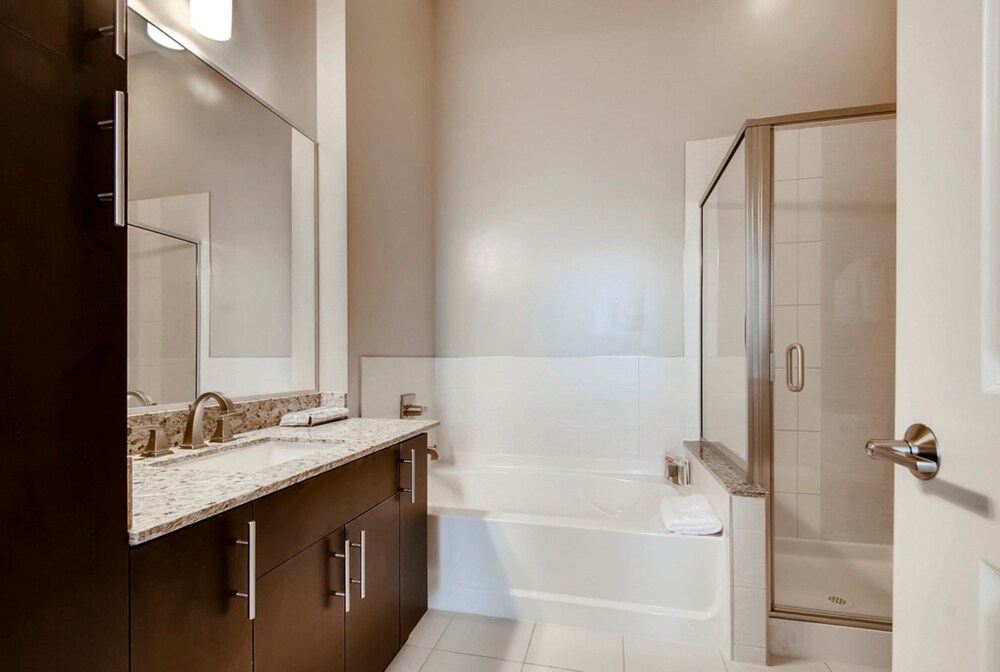 Global Luxury Suites At Hidden Creek - photo 5