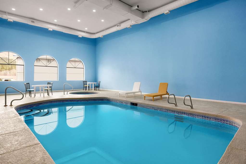 Days Inn by Wyndham Ruidoso Downs - featured photo