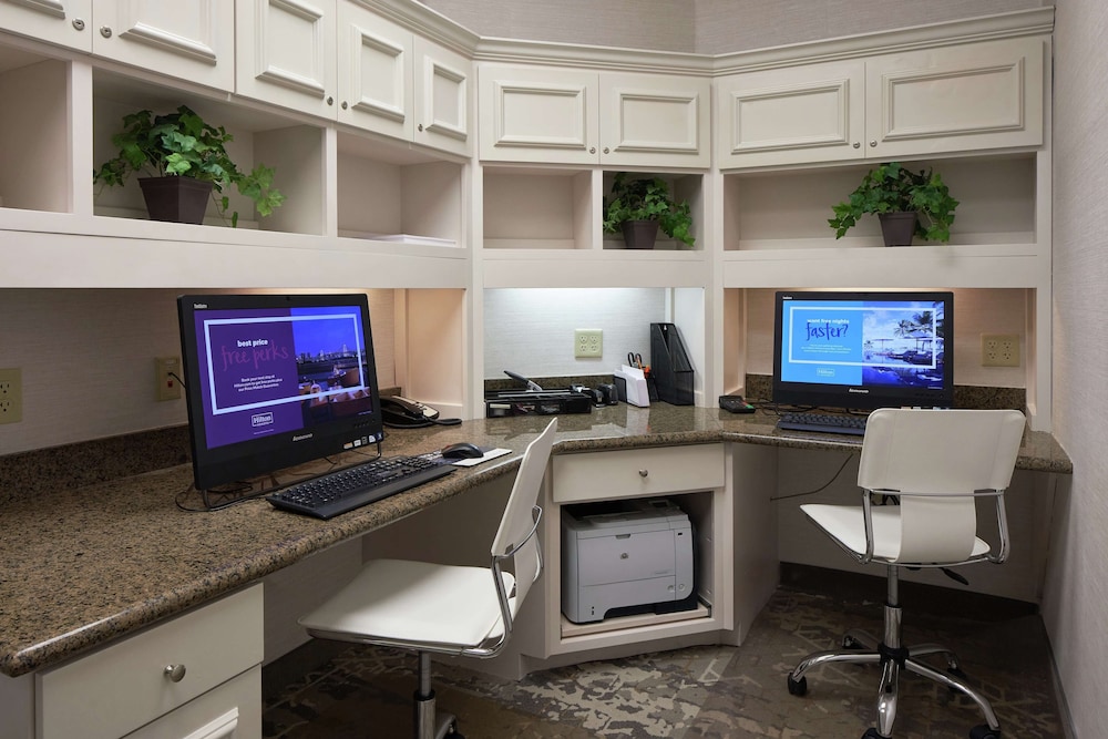Hilton Garden Inn Evansville - photo 62