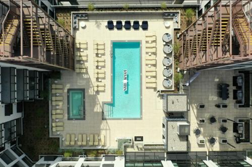Level Hollywood - photo 15