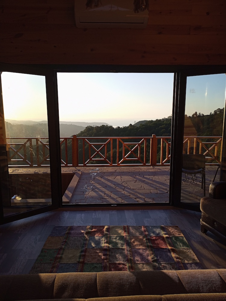 Pamira Bungalow — Surmene — photo 2