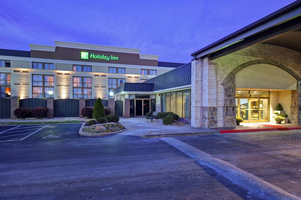 Holiday Inn Cincinnati Riverfront By Ihg — Covington