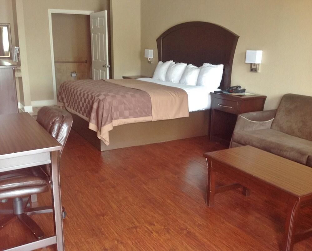 Americas Best Value Inn And Suites Houston Tomball Parkway - photo 6