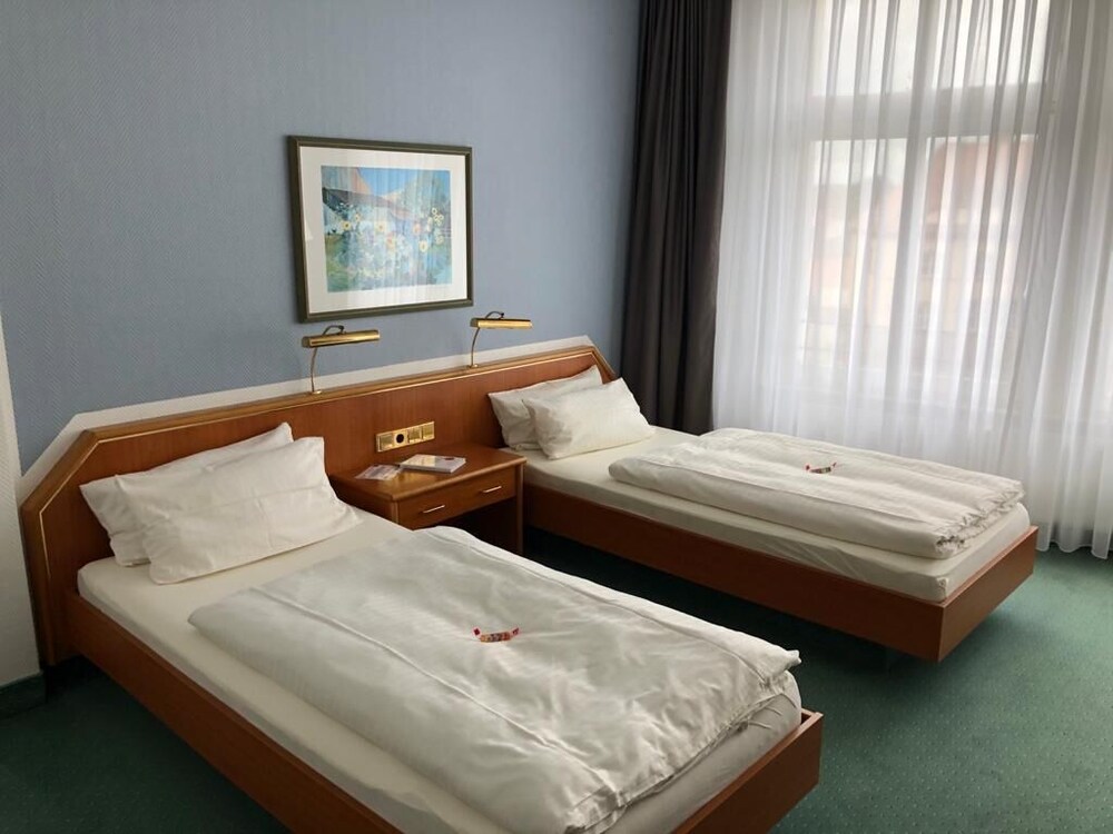 KHGM Kaiserhof Hotel GmbH — Fuerstenwalde — photo 5