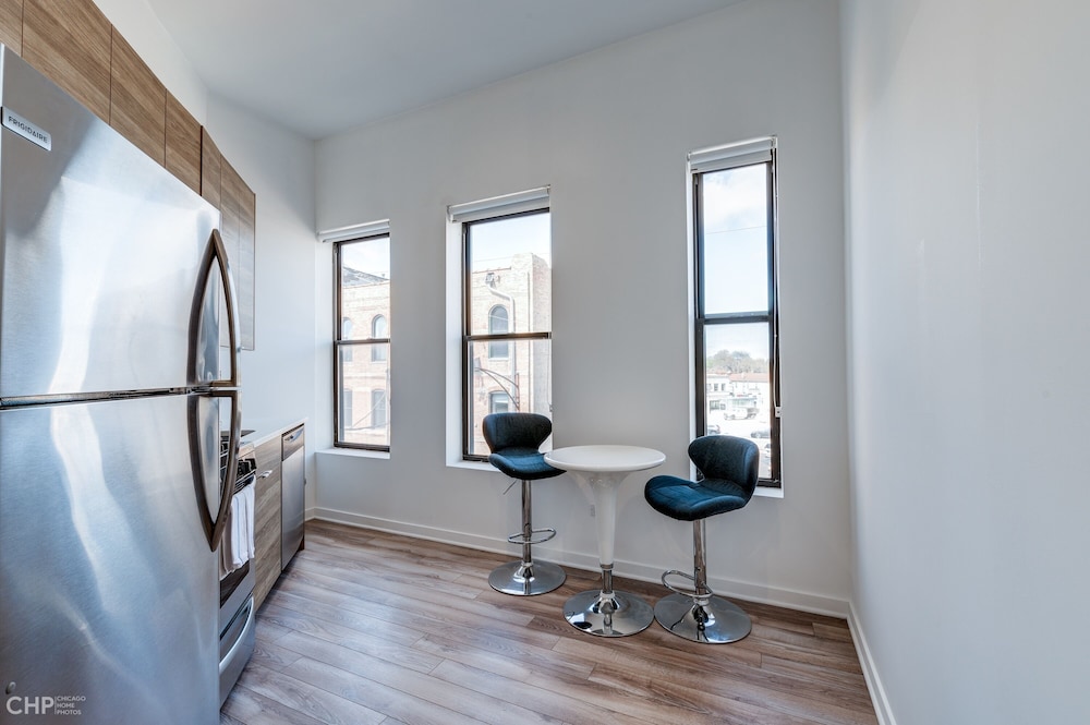 Chicago Third Floor Studio by 747 Lofts - photo 11