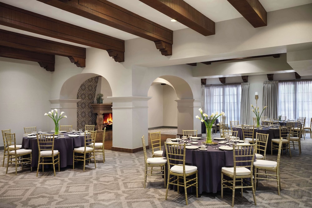 DoubleTree by Hilton Austin - photo 43