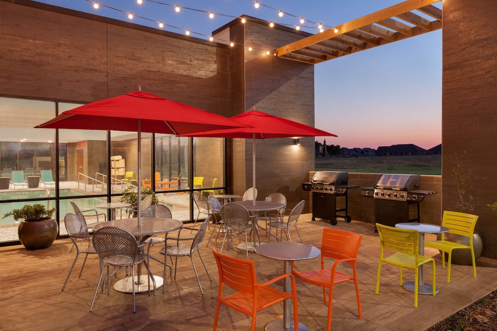 Home2 Suites by Hilton Oklahoma City Quail Springs - photo 11