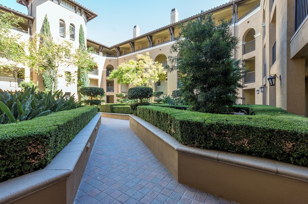 Bluebird Suites in North San Jose - photo 26