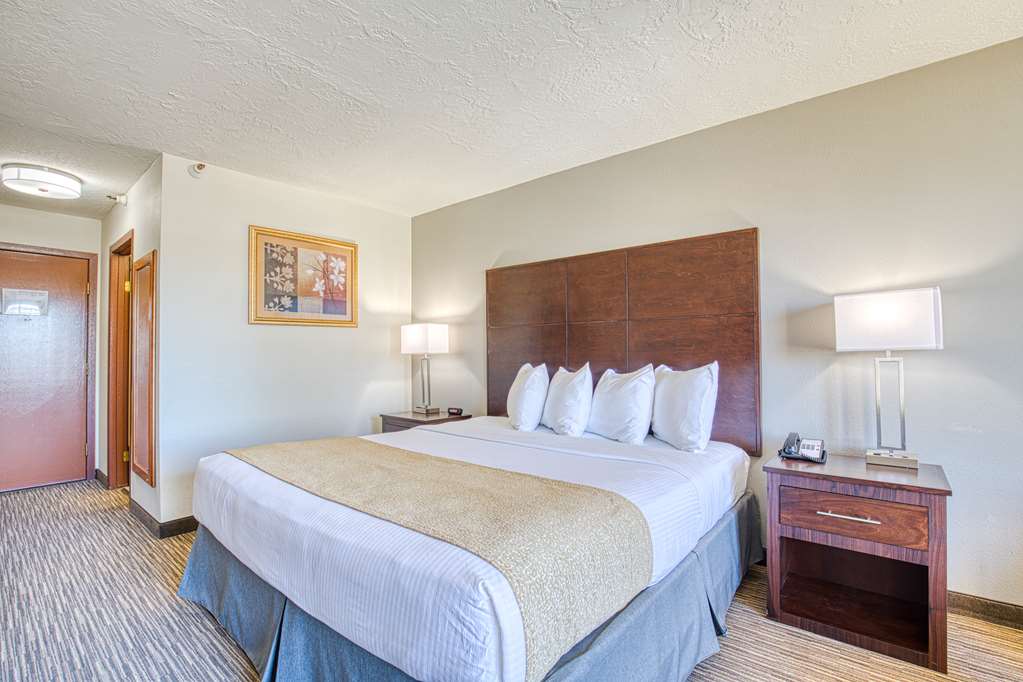 Best Western Green Valley Inn - photo 14