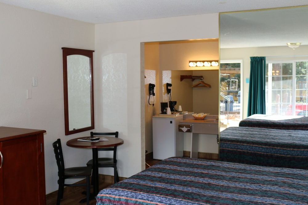 Bluelake Inn at Tahoe - photo 6