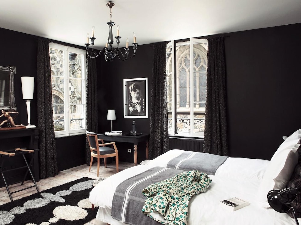 Au Velocipede - last minute hotel in Unknown City