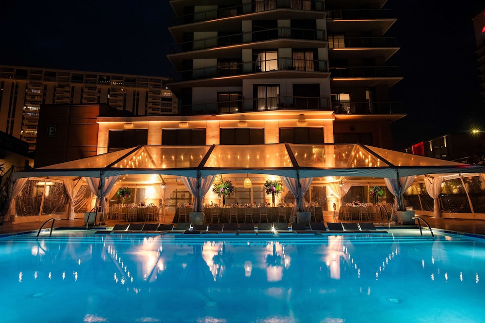 Embassy Suites by Hilton Virginia Beach Oceanfront Resort - photo 50