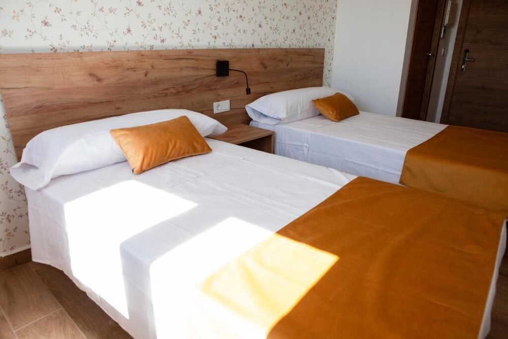 Pensión Angel - last minute hotel in Huelma
