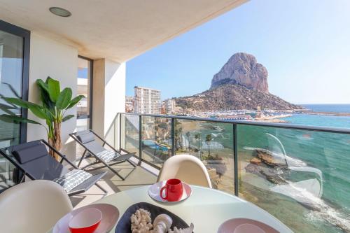 Apartamento Bernia al Mar 8A by Costa CarpeDiem — 4-Star Luxury Hotel in Calp, Spain