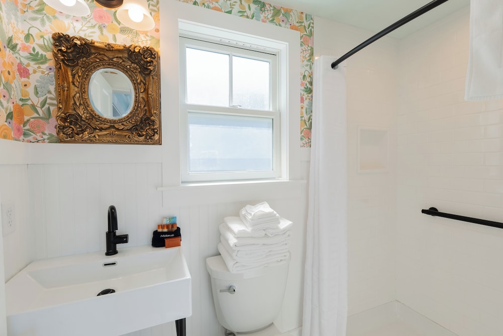 Ocean House Hotel & Motel - photo 136
