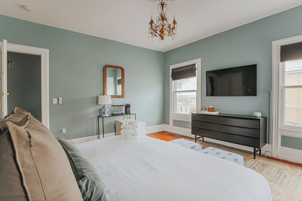 The Historic Berkeley Place - photo 23