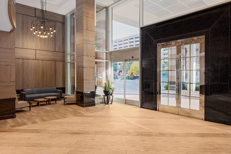 Cincinnati Marriott at RiverCenter - photo 14