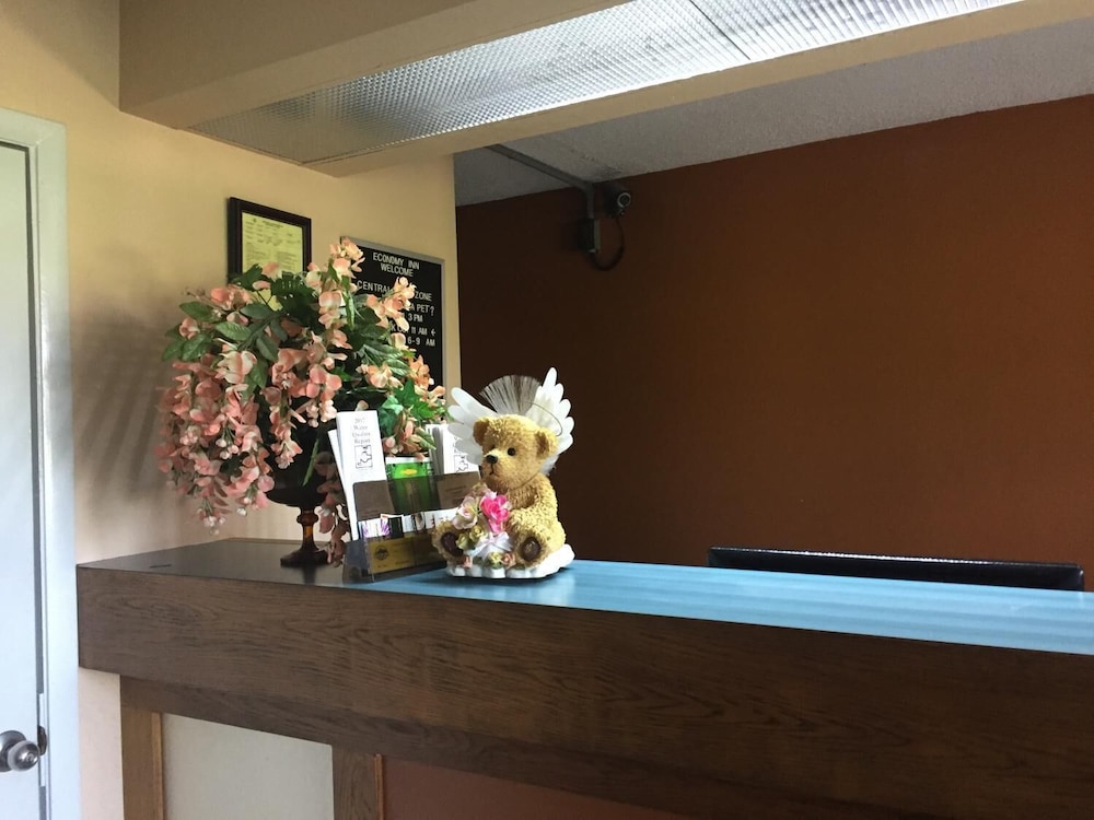 Americas Best Value Inn Manchester TN - photo 2