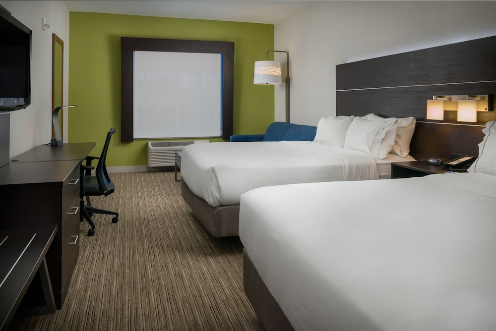 Holiday Inn Express & Suites Lawrence by IHG - photo 8