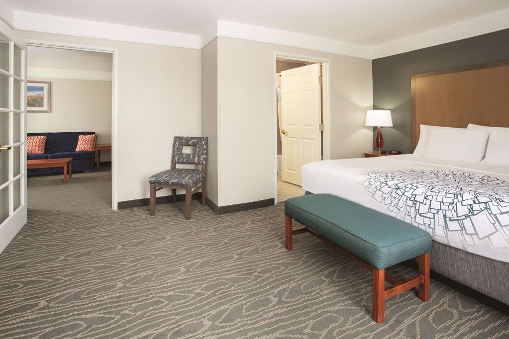 La Quinta Inn & Suites by Wyndham Gallup - photo 49