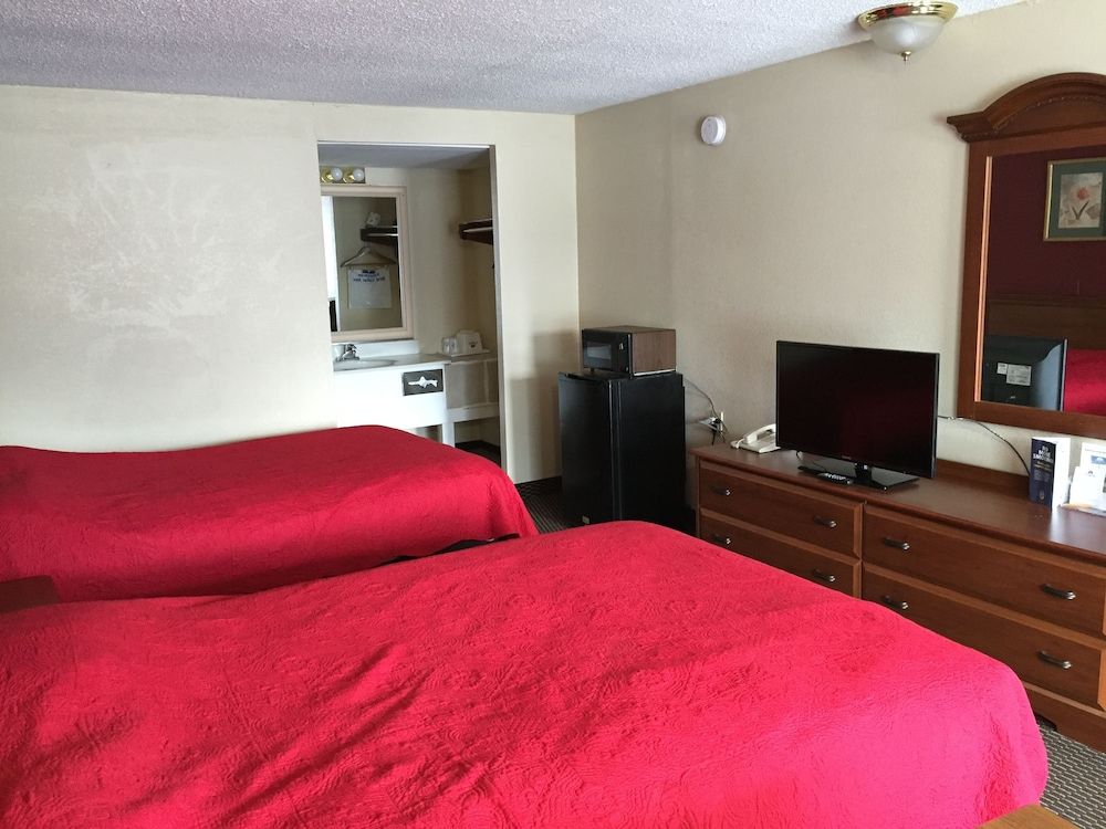 Americas Best Value Inn Merrillville - photo 11