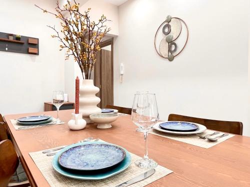 Green House Near Athens Center — 4-Star Luxury Hotel in Kallithea, Greece