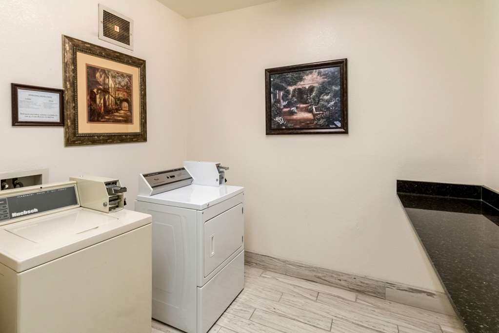 Quality Suites Burleson Ft. Worth - photo 35