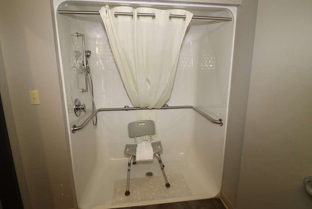 Super 8 by Wyndham Perryville - photo 29