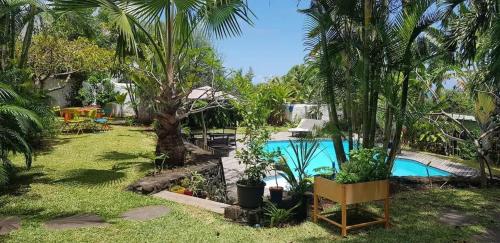 Villa spacieuse avec piscine à Les Avirons — 4-Star Luxury Hotel in Les Avirons, Réunion