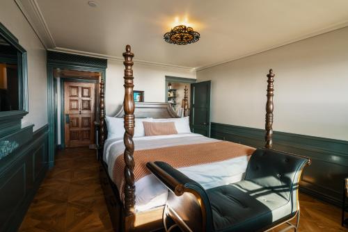 El Caminante Bar & Bungalows - photo 13