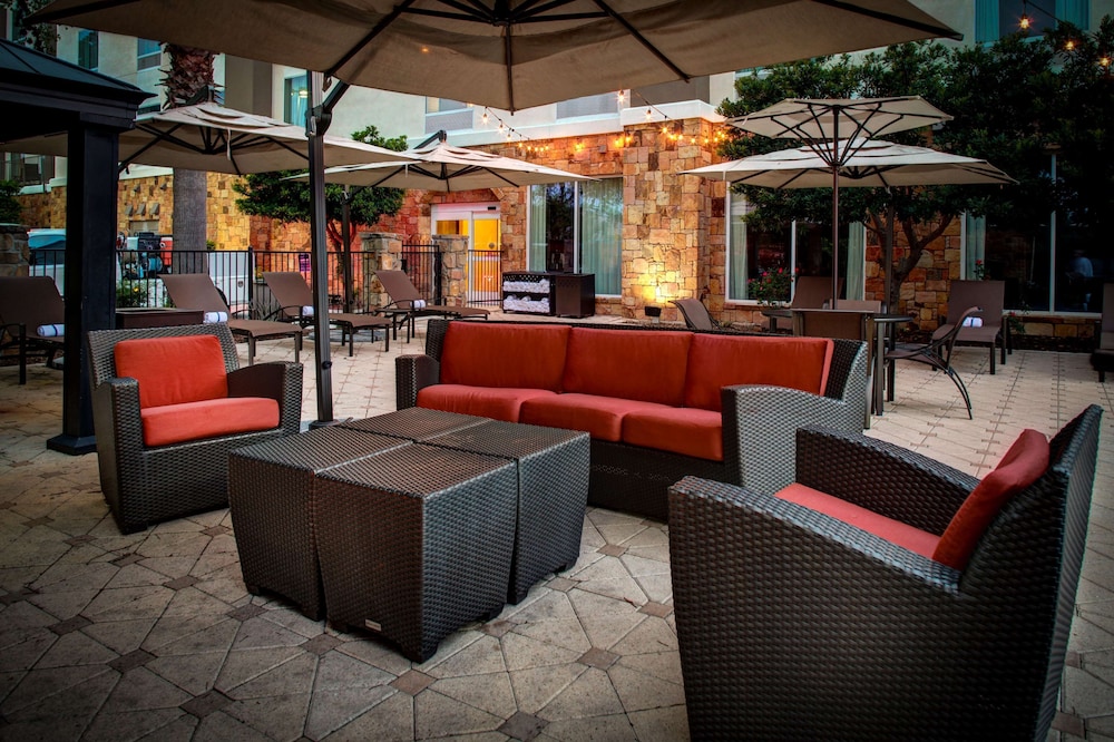 Hampton Inn & Suites Boerne - photo 53